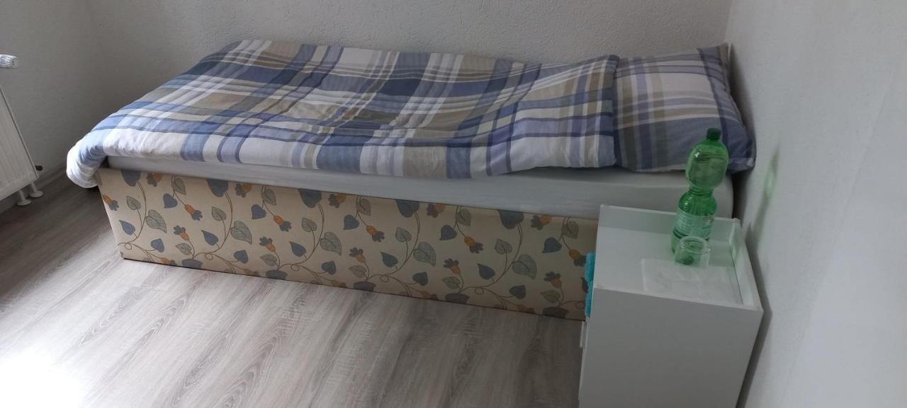 Messe Luxury Room Ганновер Экстерьер фото