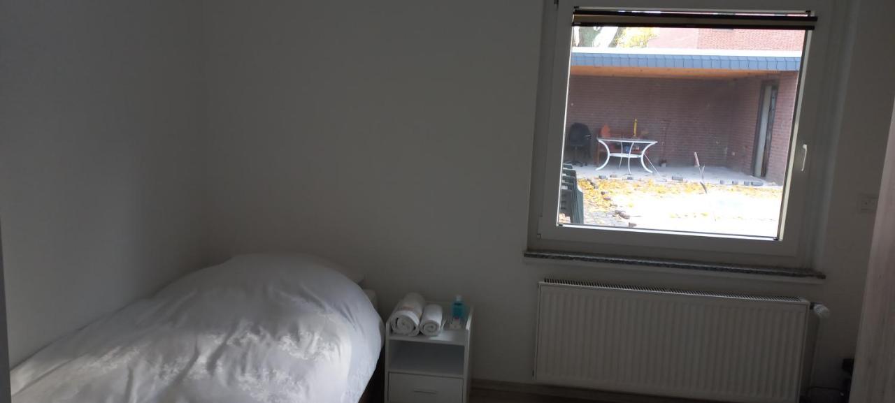 Messe Luxury Room Ганновер Экстерьер фото